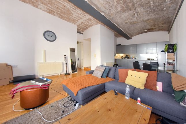 Apartment 317 Silk Warehouse, Lilycroft Road, Bradford photo 2
