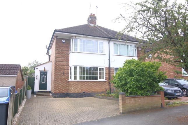 Thumbnail Property for sale in Seabroke Avenue, Rugby, Warwickshire