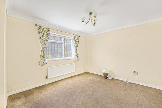 Cedar Gables|.., 1a, Broadcroft Road, Kent photo 5