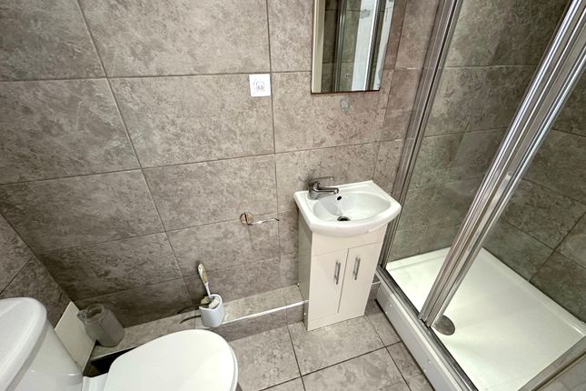 168 Wheatsheaf, Wheat Sheaf Close, Canary Wharf, London photo 5