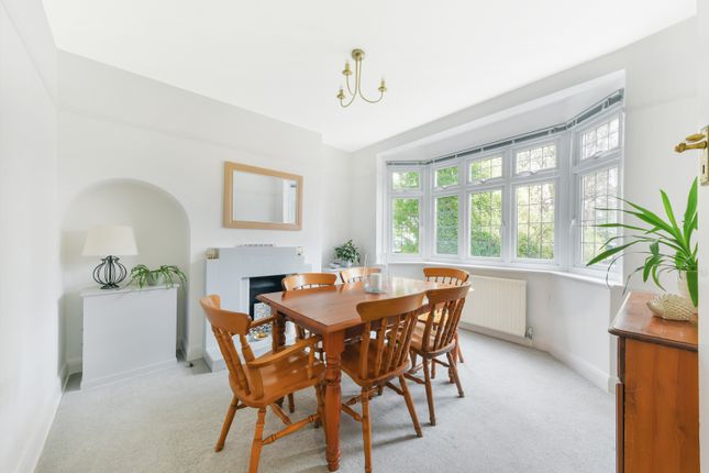 26, Westcoombe Avenue, West Wimbledon photo 4