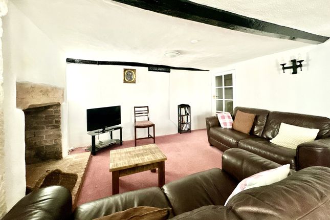 4 Porch Cottages,, Church Street, Sidmouth photo 3