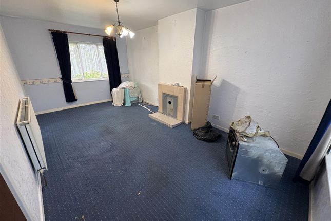 5, Intake Lane, Batley photo 3