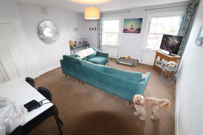 61C, Bridge Road, East Molesey photo 3