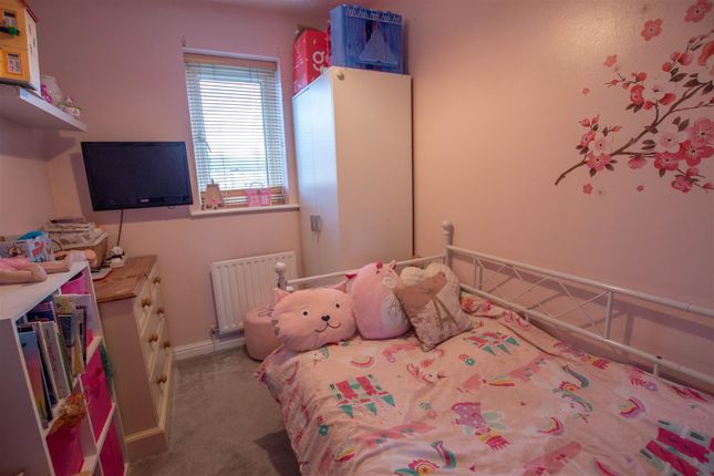 End terrace house for sale in Stockley Close, Haverhill