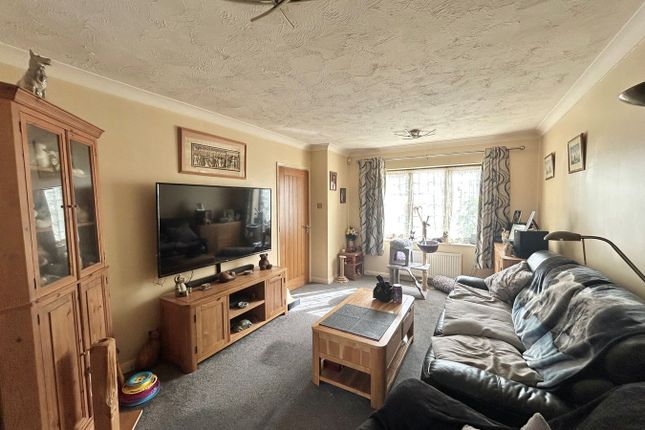 4, Addington Close, St Leonards on Sea photo 2