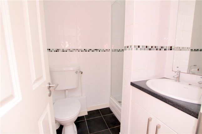 Flat 2 Coronation House, Myrtle Hill, Bristol photo 5
