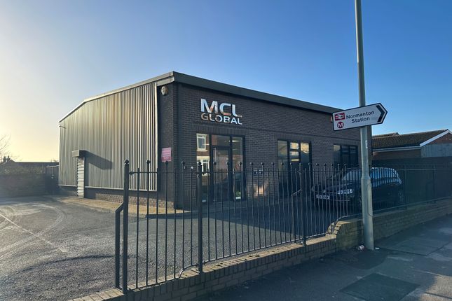 Office to let in Castleford Road, Normanton