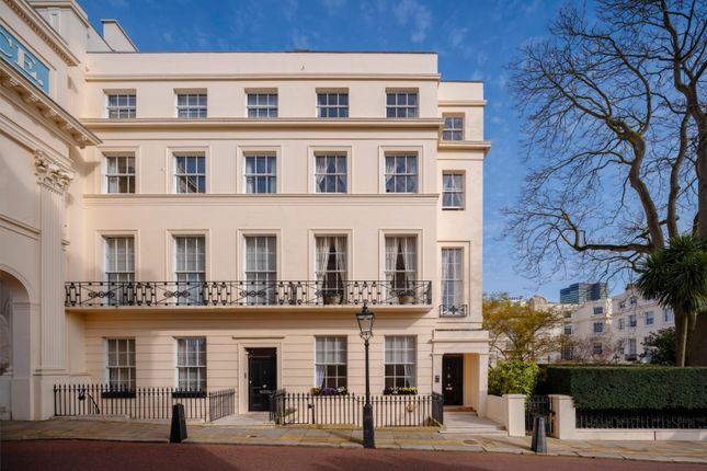 4,, Chester Terrace, London photo 3
