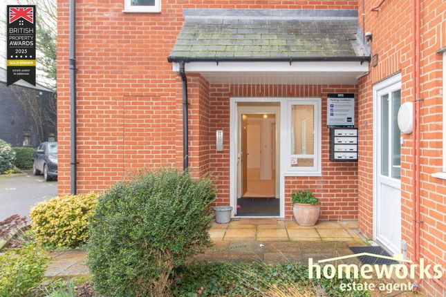 12, Cedar Court, Dereham photo 2