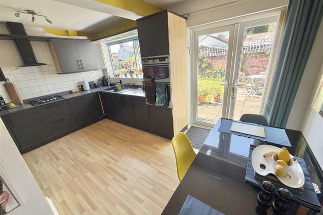 19, Lincoln Grove, Sale photo 3