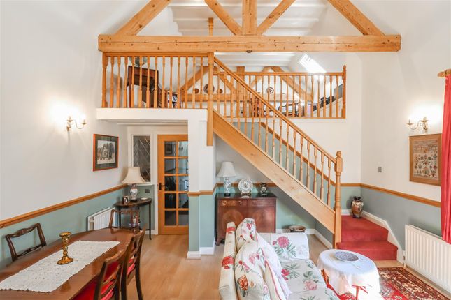 16, Poplar Road, Southam photo 3