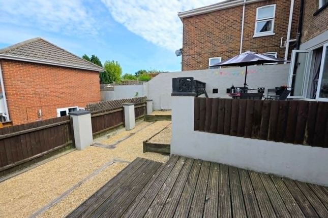 39 Bemister Road, Bournemouth photo 4