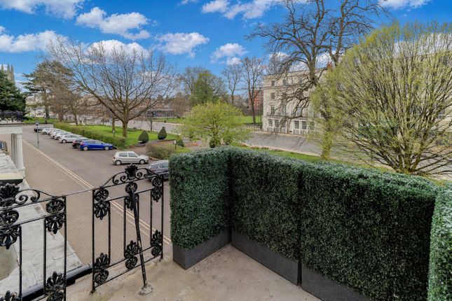 12A, Euston Place, Leamington Spa photo 4