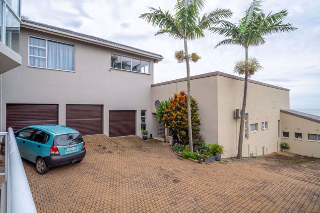 Detached house for sale in 2 Queen Elizabeth Drive, Uvongo, Kwazulu-Natal, South Africa