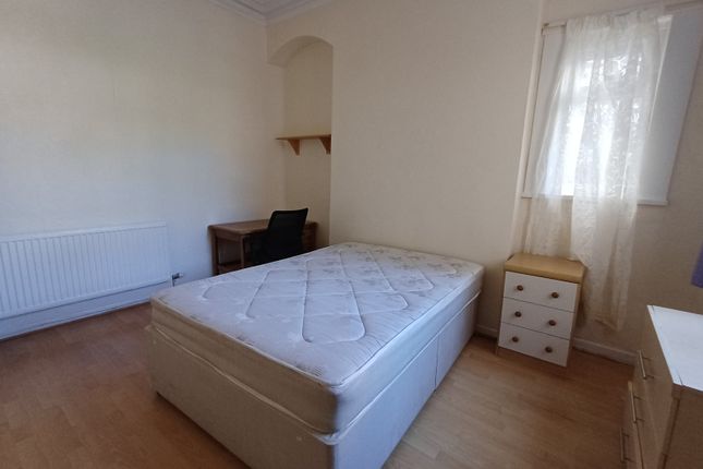 44 Claude Road, Roath, Cardiff photo 5