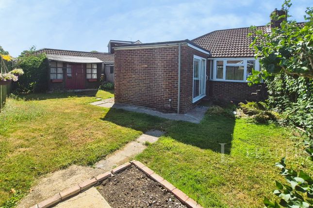 14, Ravens Close, Hampshire photo 4