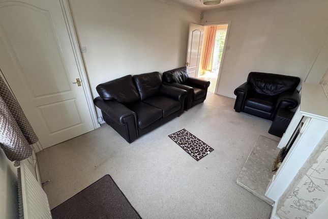 58, Cloughfield, Preston photo 3