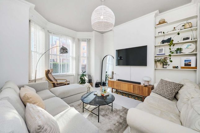Thumbnail Flat for sale in Latchmere Road, London