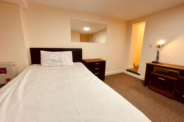 1-bed flat on Room 2, 43, Lowerford Street, Coventry, £525/mo