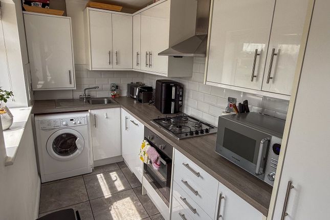 39b, Hawthorn Road, Newbury photo 2
