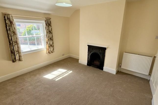 Station Road, Kintbury photo 5