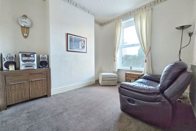 3, Poplar Street, Rossendale photo 3