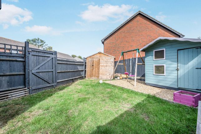 2, Nursery Grove, Gravesend photo 4