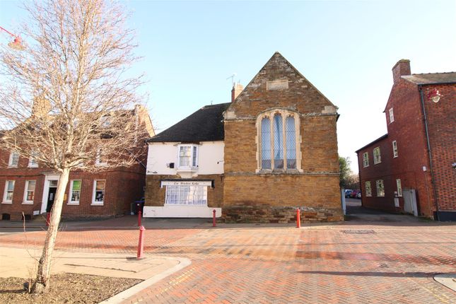 Property for sale in New Street, Daventry