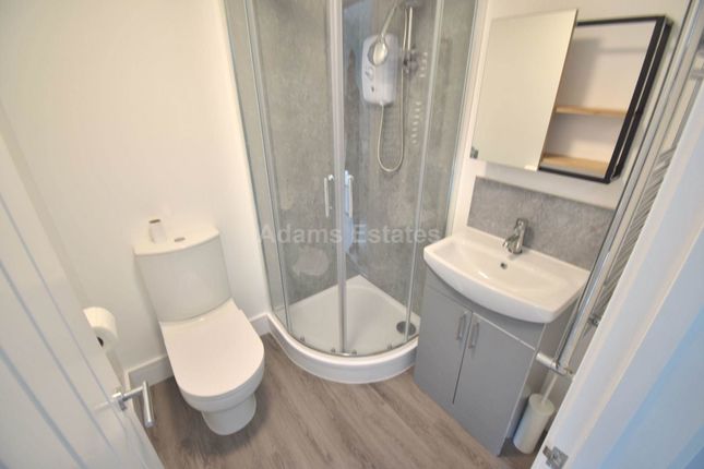 Room 4, Oxford Road, Reading photo 3