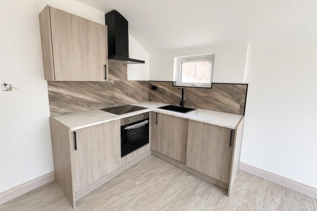 Flat, D, 60 Station Road, London photo 2