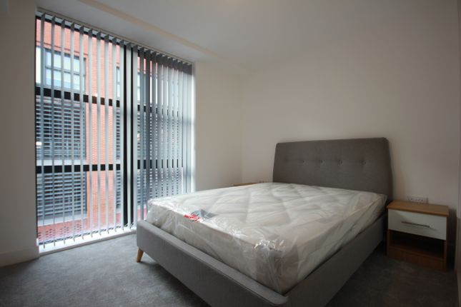 Flat to rent in Summer House, Pope Street, Jewellery Quarter