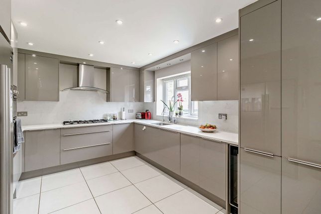 4, Rochester Road, Northwood photo 2