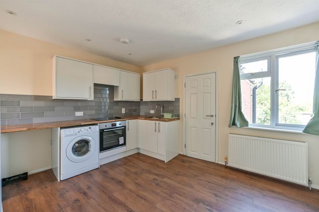 27, Tidmarsh Street, Reading photo 2