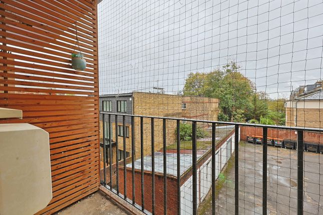 Uxbridge Road, London photo 3