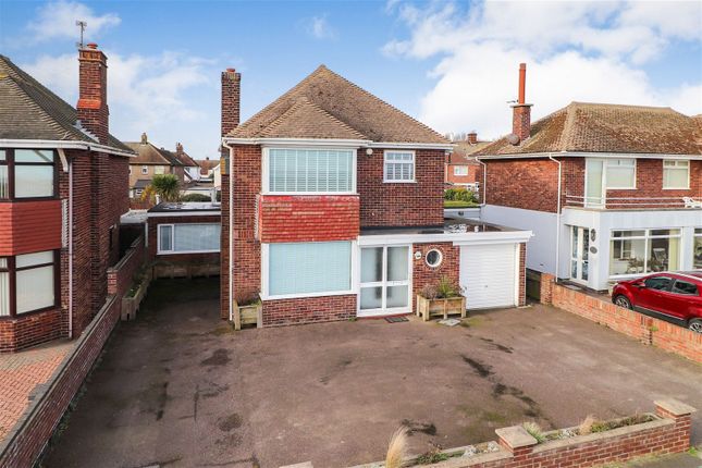 Detached house for sale in North Drive, Great Yarmouth