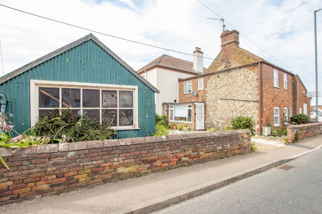 5 Hunstanton Road, Dersingham, Norfolk photo 4