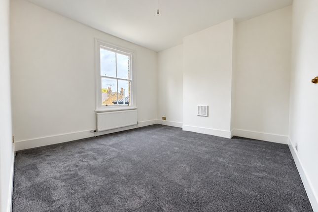 Woodland Terrace, London photo 5