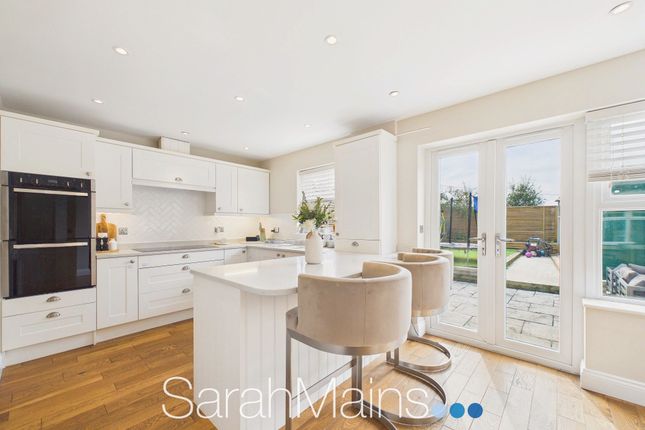 54 Orchard Grove, Stanley photo 2
