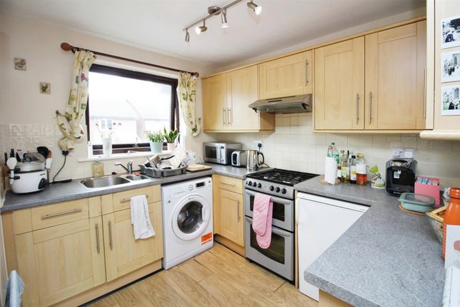 Flat for sale in Windmill Court, Spital Tongues, Newcastle Upon Tyne