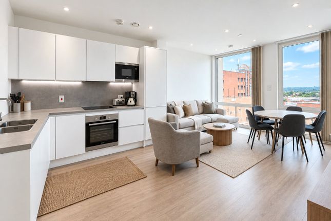 Bond Apartments, 25, Perceval Square, London photo 2
