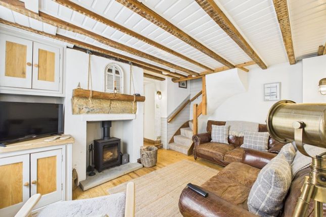Bakehouse Cottage, 10 Sunny Place, Whitby photo 2