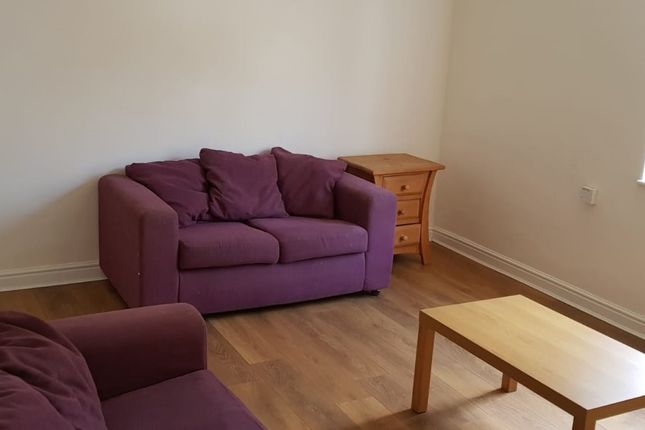 Maisonette to rent in Leicester Road, Loughborough