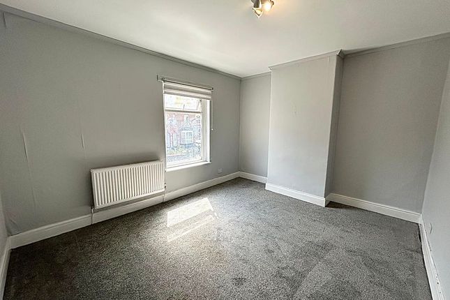 658, Liverpool Road, Manchester photo 5