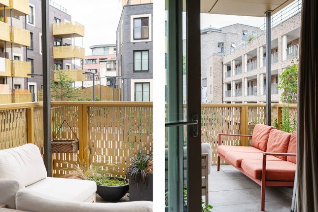 Wintergreen Court, Hackney photo 4