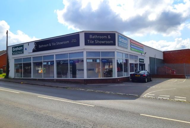 Warehouse to let in Elm Road, Evesham