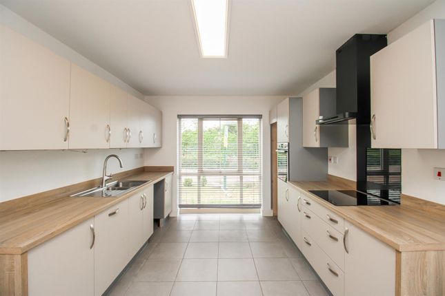 46, Arnall Street, Castleford photo 2