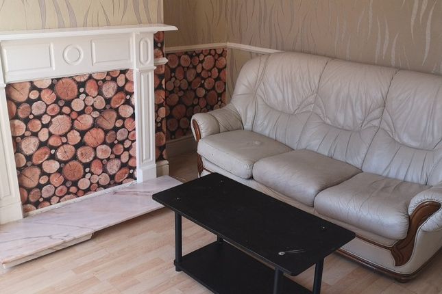 27, Turners Road South, Luton photo 5