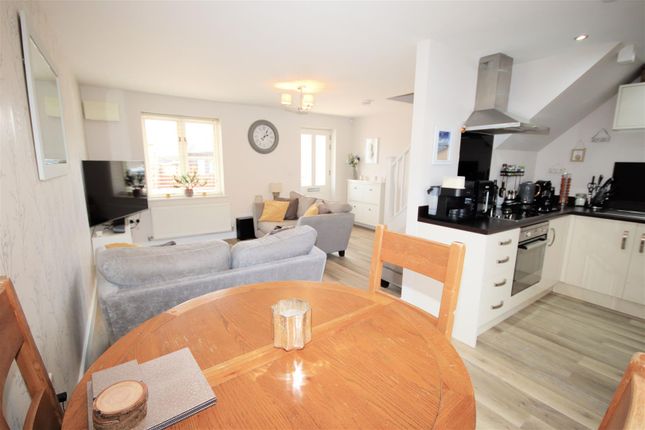 3, Hardinge Place, Toddington photo 4