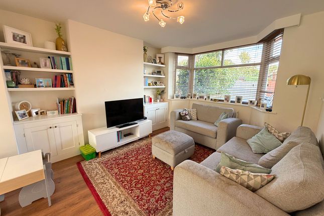 5 Rothesay Crescent, Sale photo 2